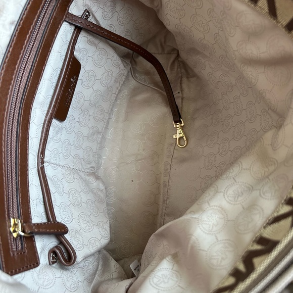 Michael Kors Jet Set Monogram Tote Brown leather straps - Picture 10 of 13